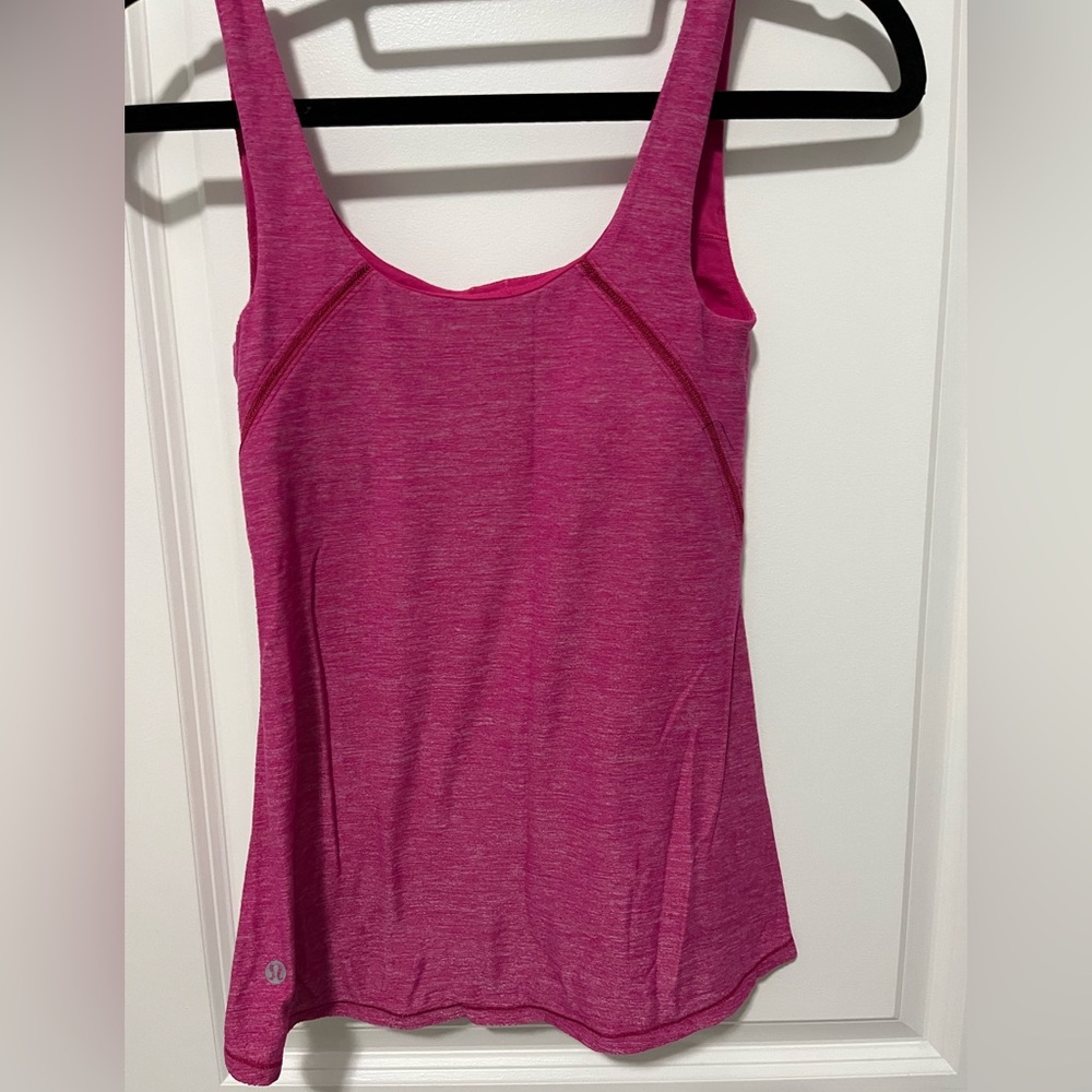 Lulu tank with built in sports bra, size 4